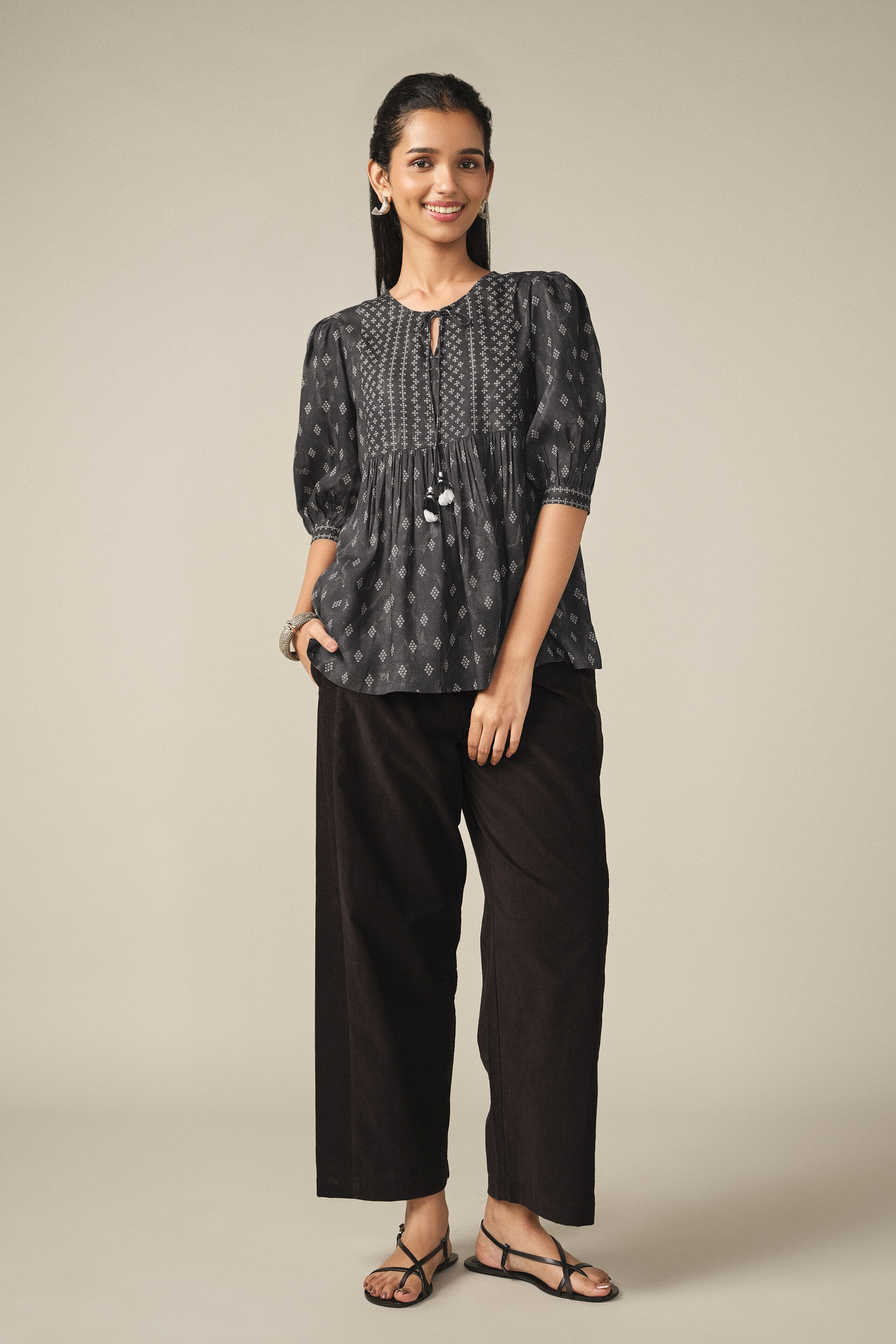 Printed Puff Sleeves Top in Black, Black, image 5